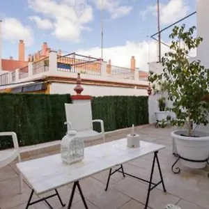 Apartamento Castilla Triana Courtyard By Valcambre, Sevilla
