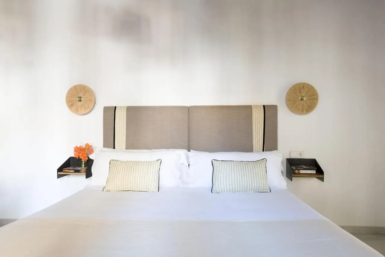 Triana Boutique Apartments By Hommyhome Seville Spain