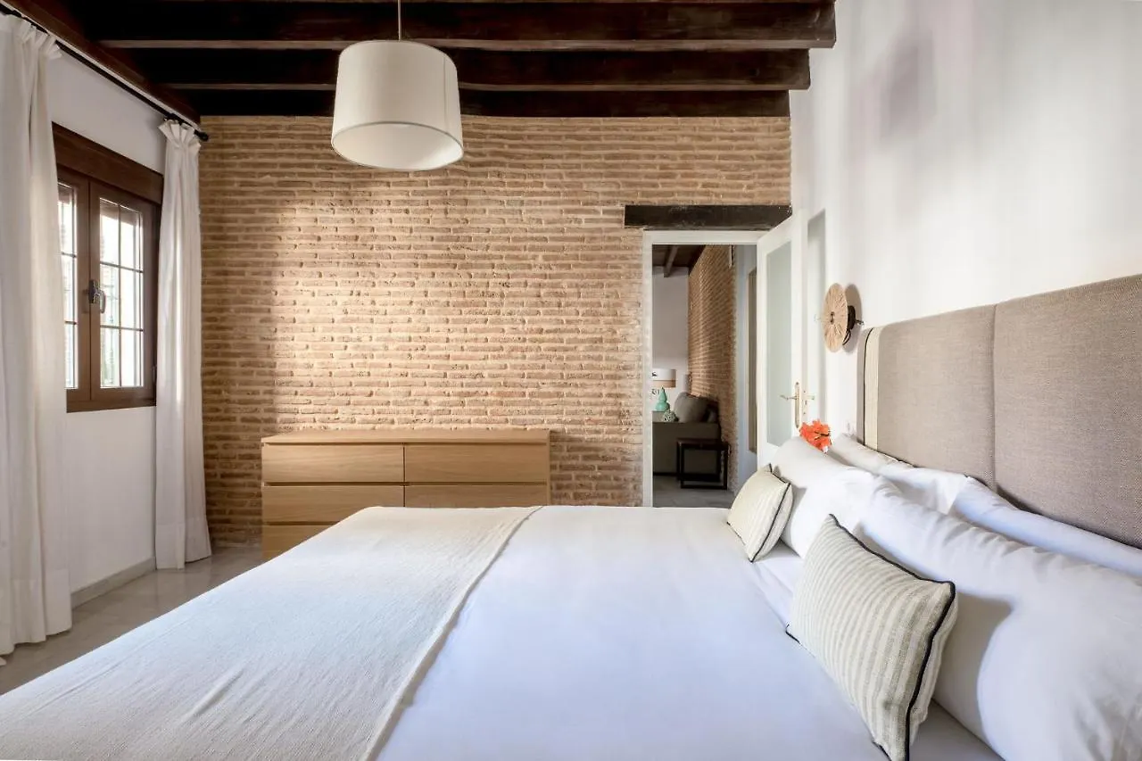 Triana Boutique Apartments By Hommyhome Seville 0*,