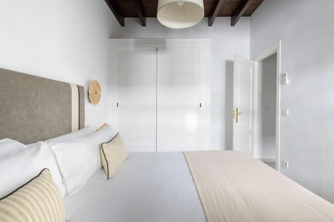 Triana Boutique Apartments By Hommyhome Seville