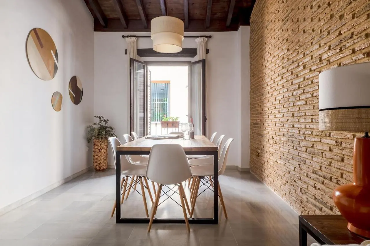 Triana Boutique Apartments By Hommyhome Seville